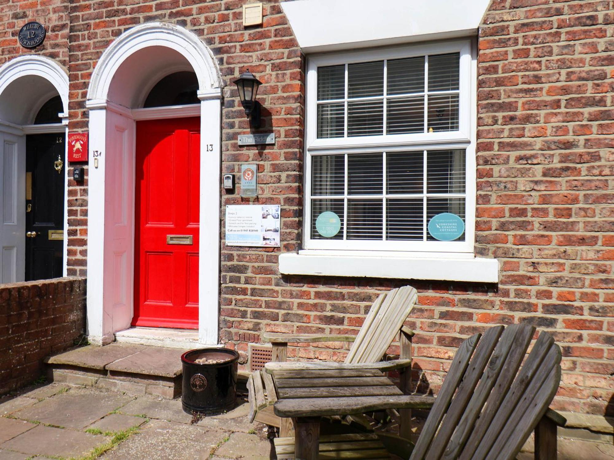 The Riddle Vila Whitby Exterior foto